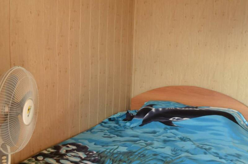 Трёхместный номер «Эконом» класса с балконом