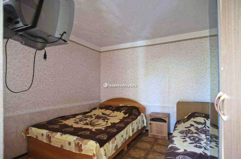 Трёхместный номер «Эконом» с открытой верандой