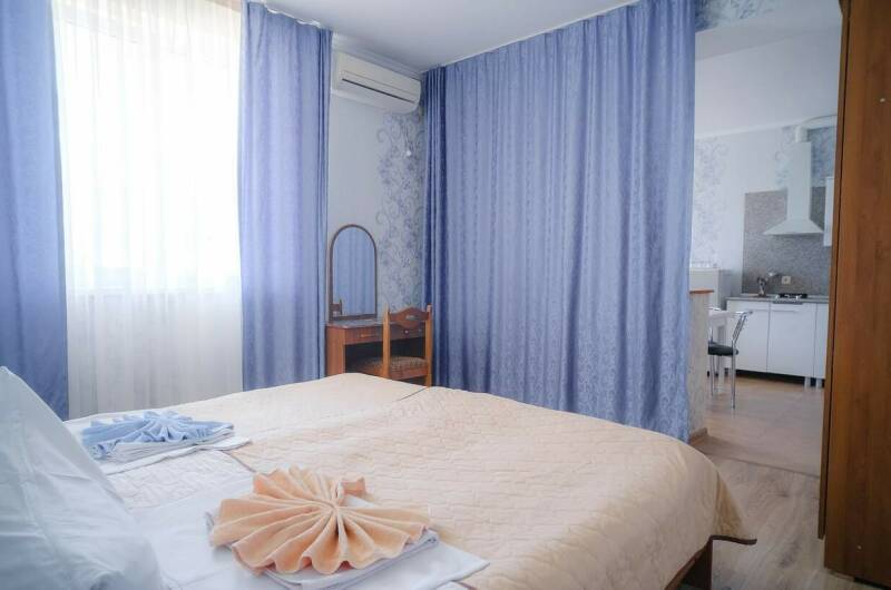 Двухкомнатный 4-местный с кухней