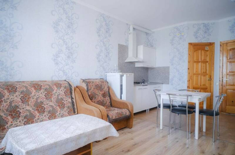 Двухкомнатный 4-местный с кухней