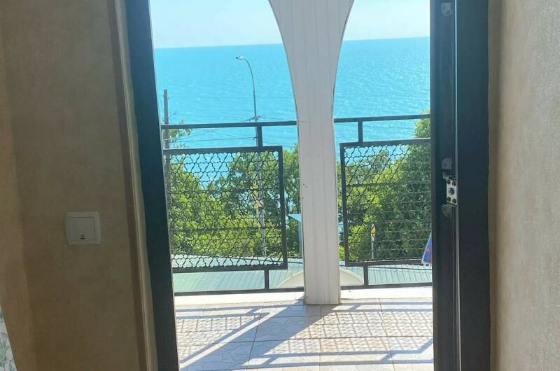 4 мест. со всеми удобствами с видом на море (3эт)