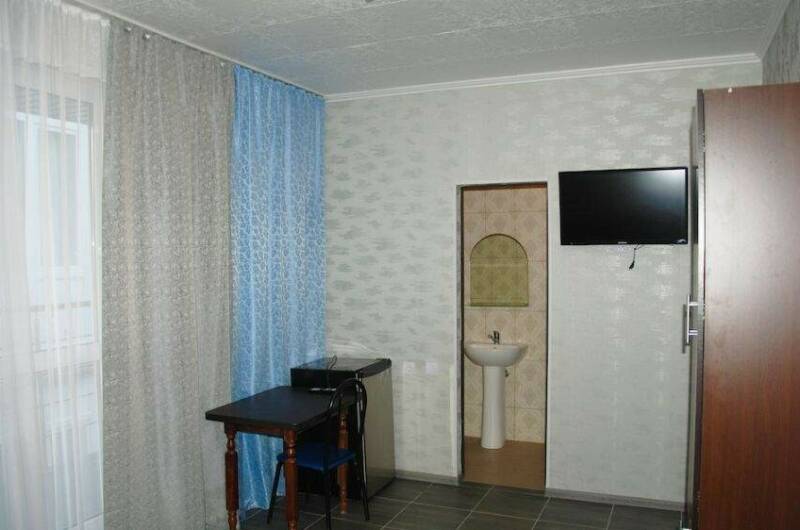 «Люкс» с балконом 2-х местный (3 этаж)