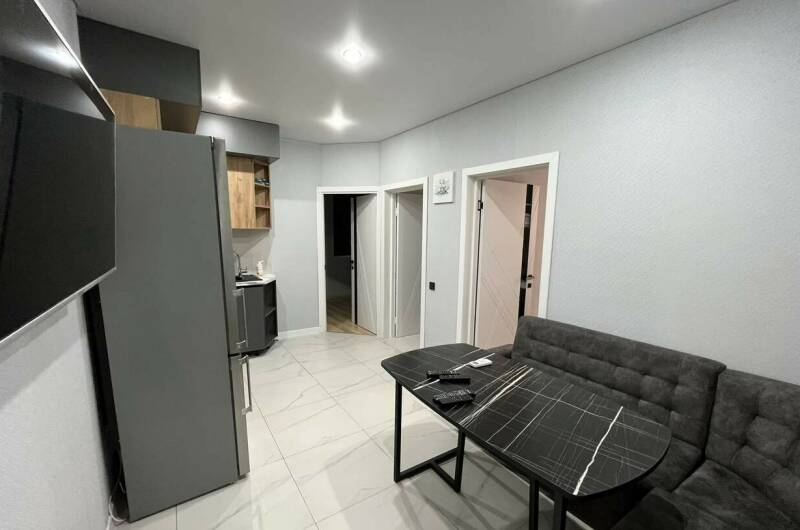 Студия с 2-я спальнями и кухней