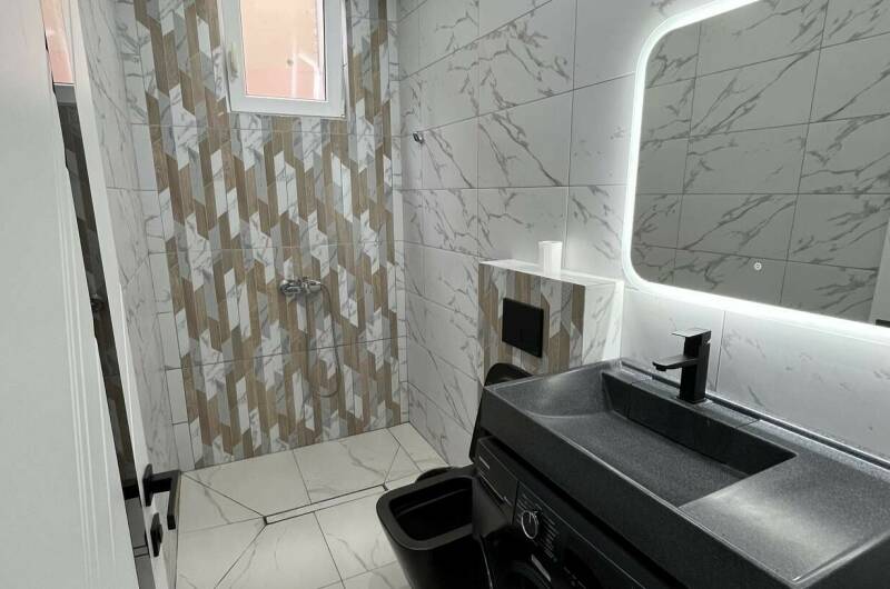 Студия с 2-я спальнями и кухней