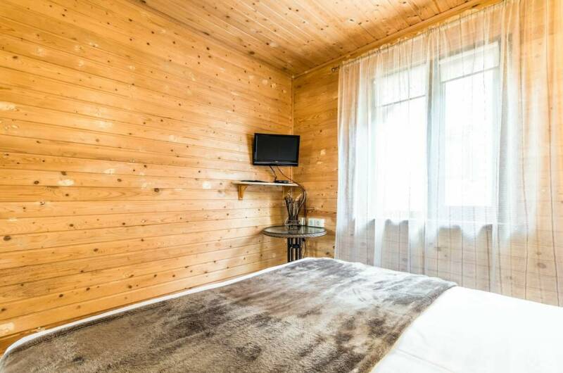 «Финский домик» 2-х местный с верандой