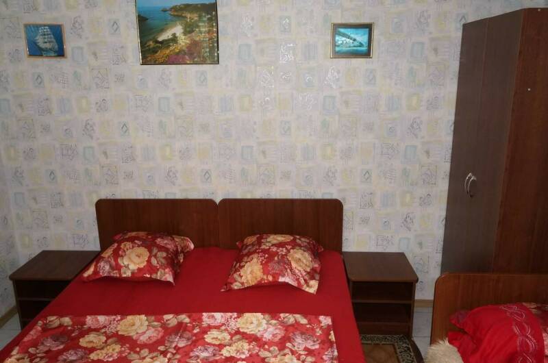 Комната на 1 этаже на 3 человека