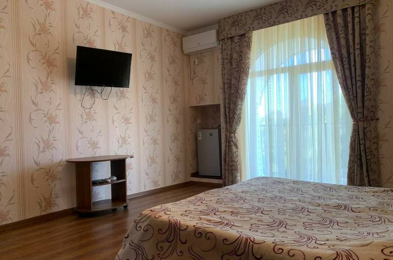 Увеличенный