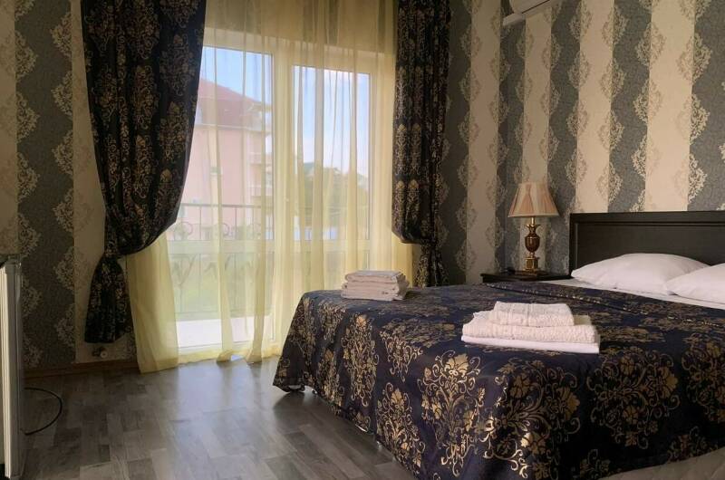 Панорамный номер с большим Балконом