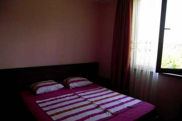 Двухуровневая студия с большим балконом