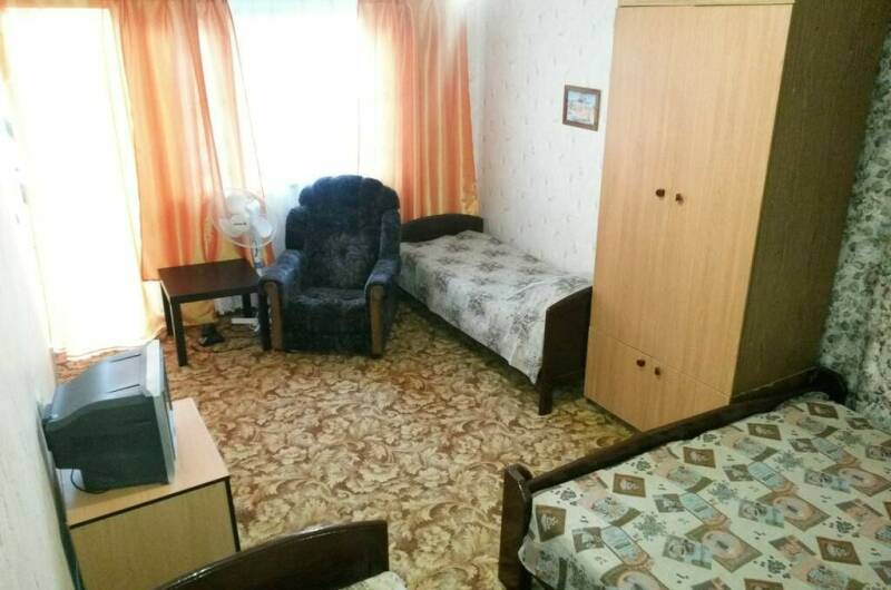 Номер 4-хместный с кухней, 1 этаж