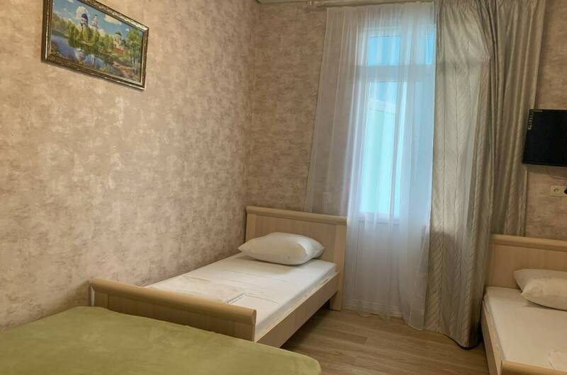 Четырехместный номер с балконом