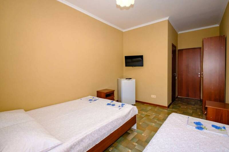 3-х местный с балконом