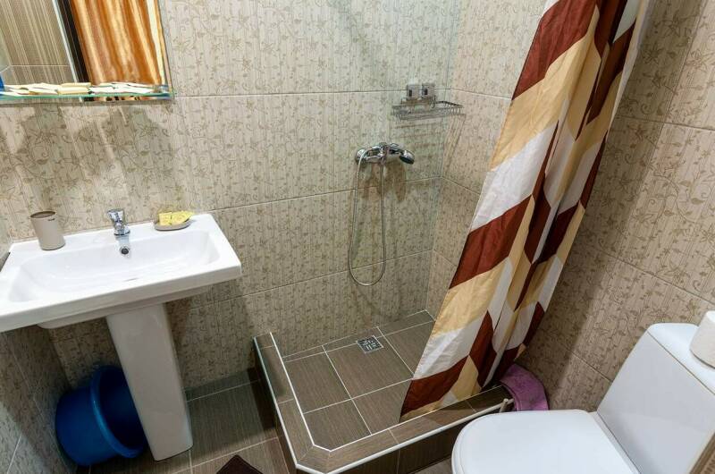 Standart (трехместный), 1 этаж