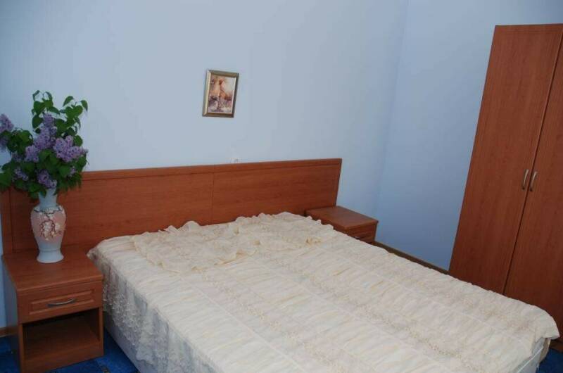 2-х местная комната с кухонным уголком