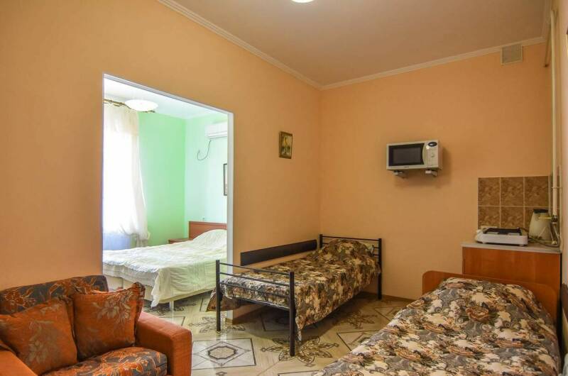 4-х местная комната «Семейный сьют» с кухней