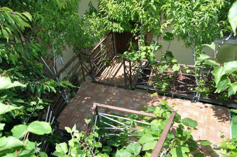 Трёхместный номер (второй этаж 3-й, 2-й номер)