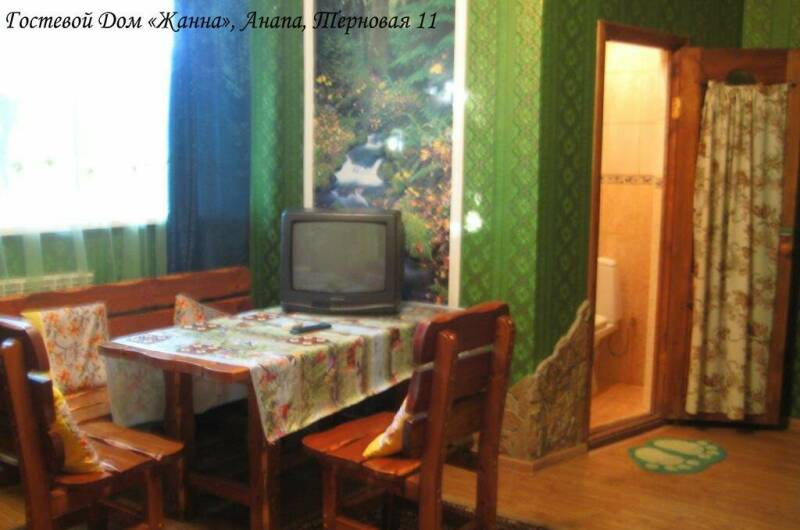 Четырехместный номер второй этаж (зеленая)