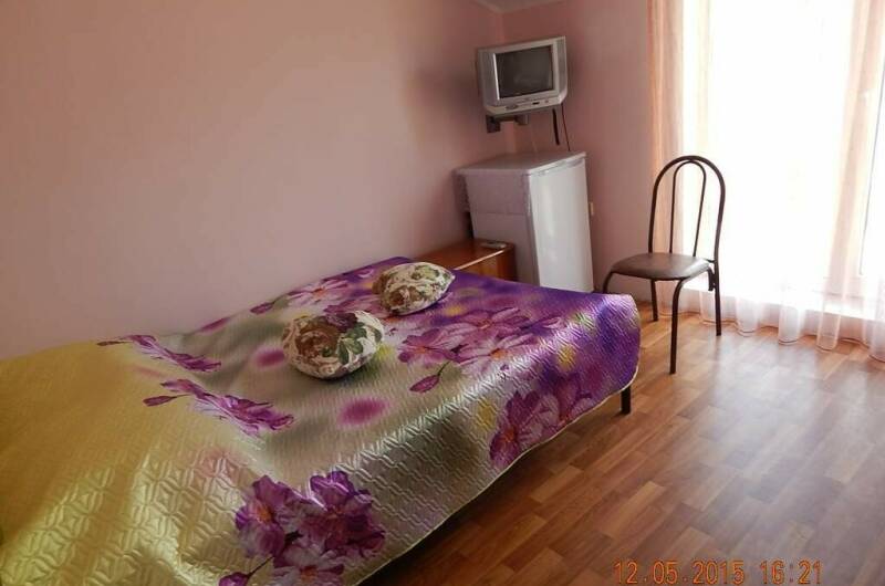 Номер «Стандарт-Эконом» на 3 человека