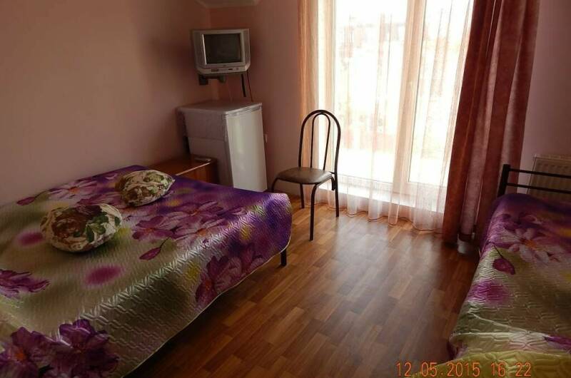 Номер «Стандарт-Эконом» на 3 человека