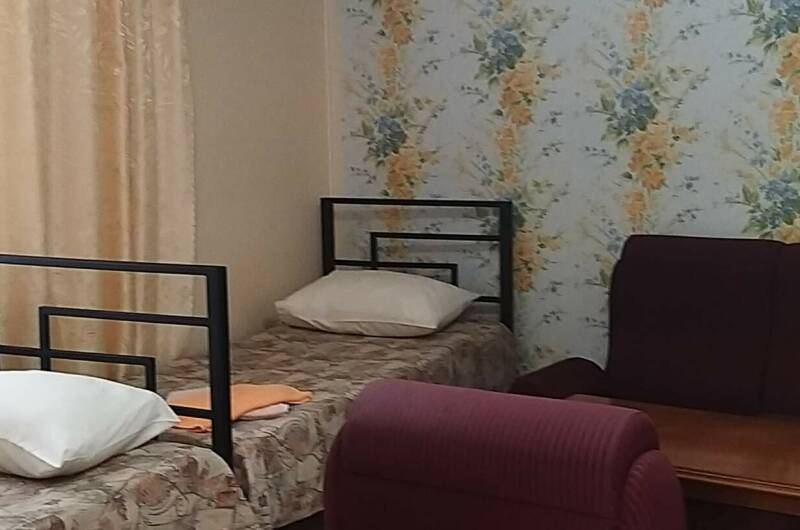 Трехместный номер с кондиционером 13