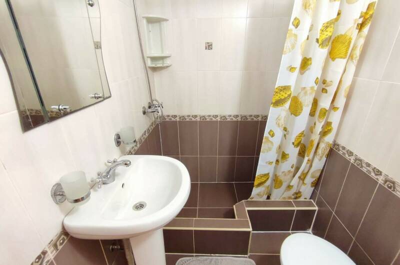 Семейный номер с балконом для 4 гостей Ника