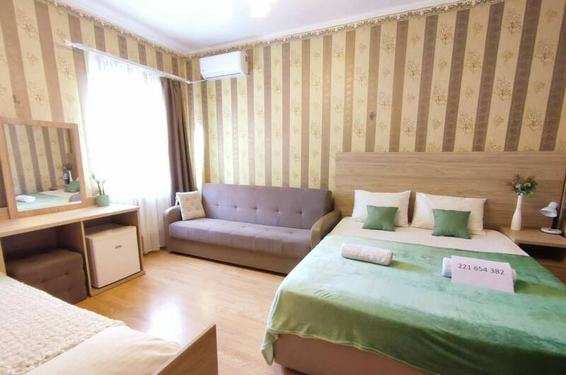 Семейный номер для 4х с частичным видом моря Ника