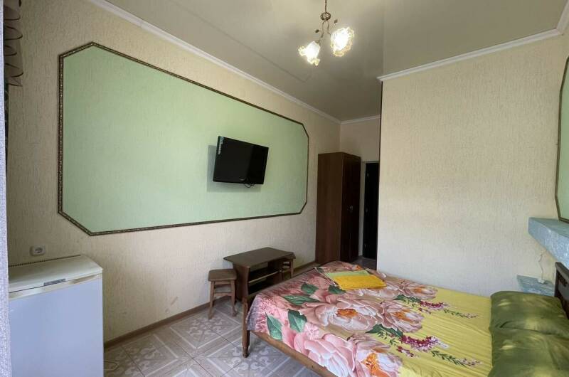 Стандарт 3-х местный с кондиционером и с балконом