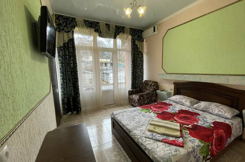 Семейный двухкомнатный номер