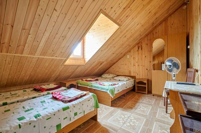 Четырехместный эконом с удобствами на этаже