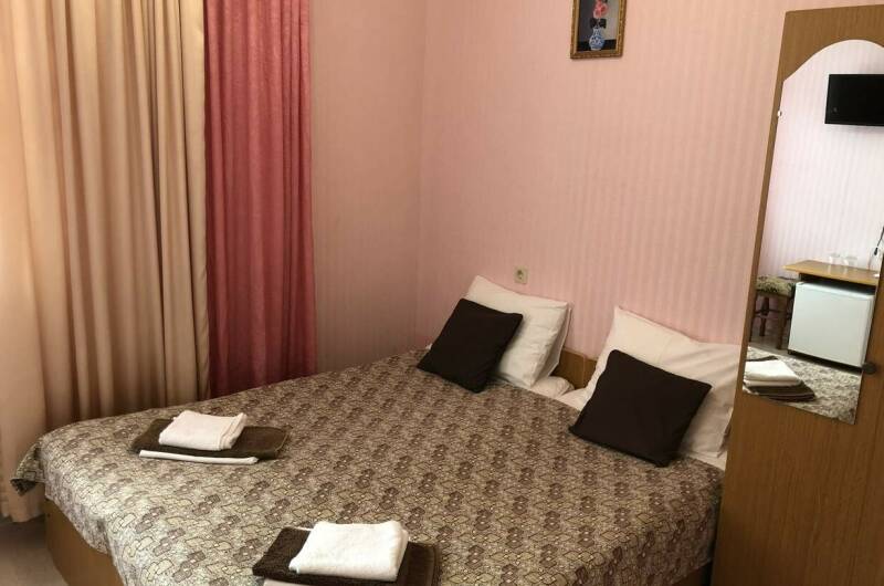 2х местный номер «Люкс» (1−3), корпус Сабрина