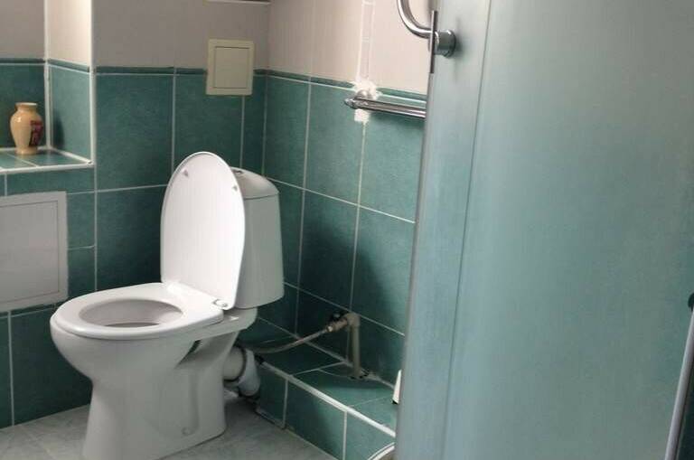 Трехместный