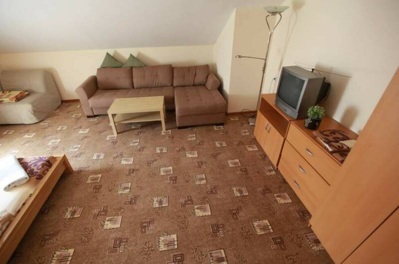 Четырехместный