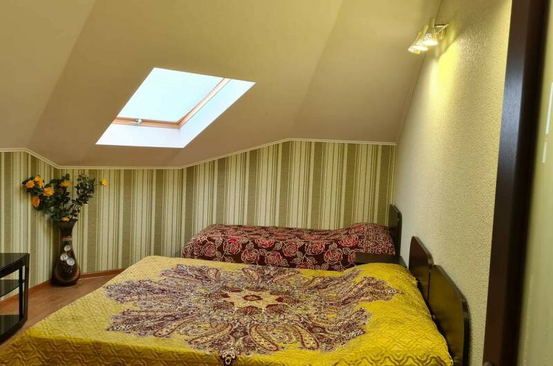 2 комнатный номер «Люкс» 50 Кв. на отдельном этаже