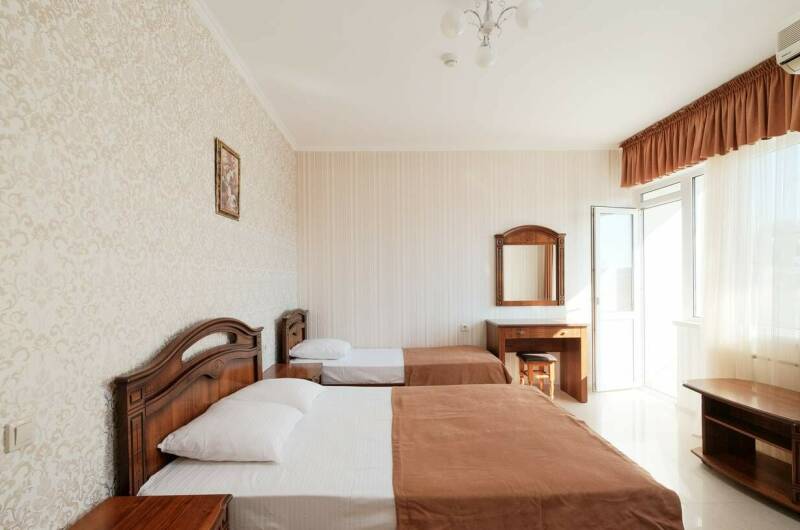 3-х местный номер «Люкс» с балконом