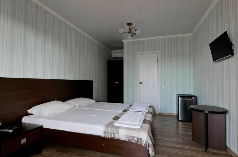 Двухместный номер «Стандарт» с балконом