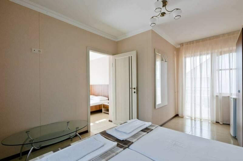 2-х комнатный номер «Семейный» с балконом