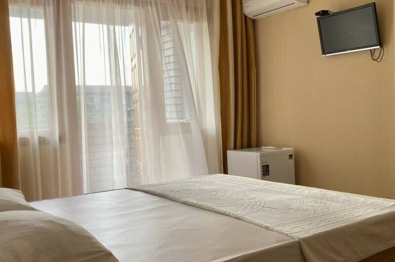 Двухместный «Эконом+» с двухспальной кроватью