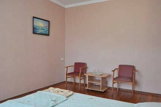 Двухкомнатный 2-х местный полулюкс