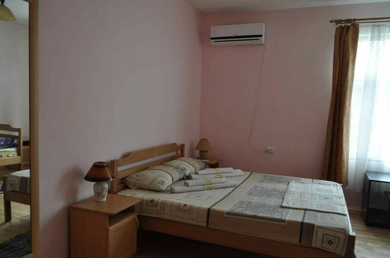 3-х местный ЭКОНОМ номер без удобств с доп местом