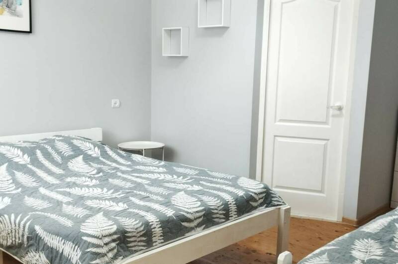 Трёхместный номер без балкона