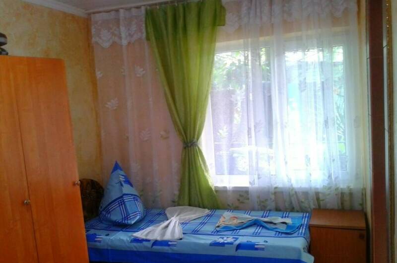 3-х местная комната с удобствами со своей кухней