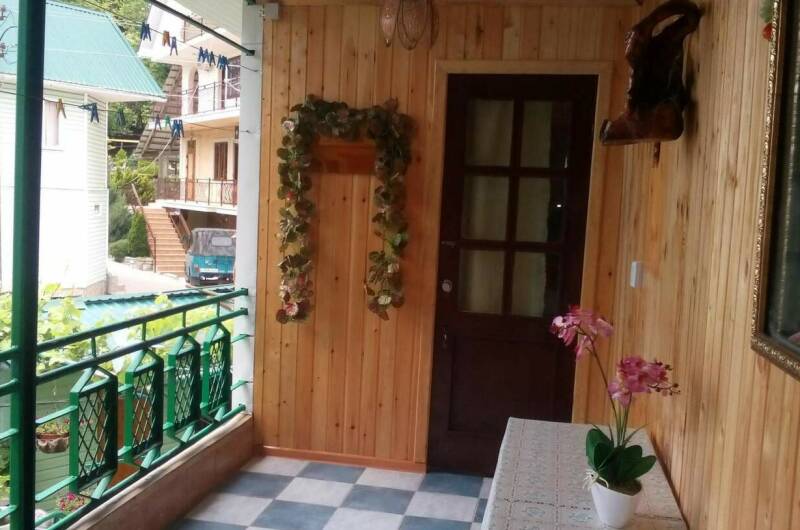 Комната с удобствами 3-х местный 2 этаж