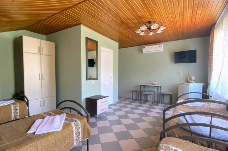 Четырёхместный номер