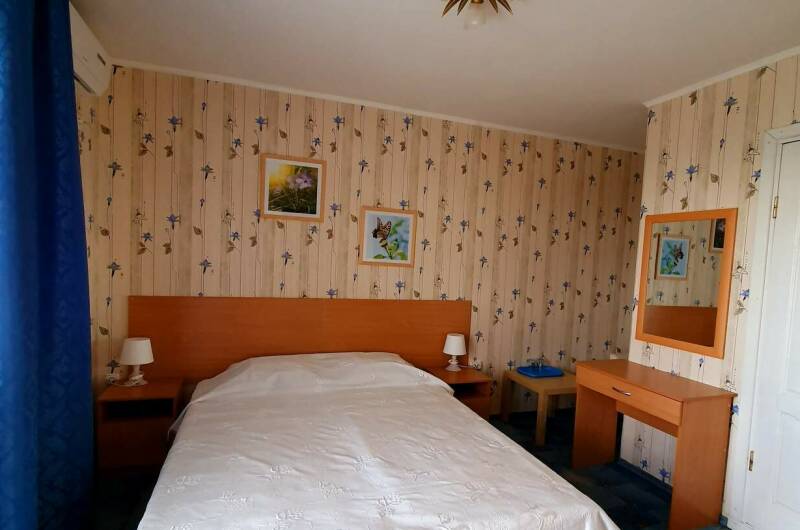 Стандарт с видом на море, 2-й этаж (на 1−3 чел.)