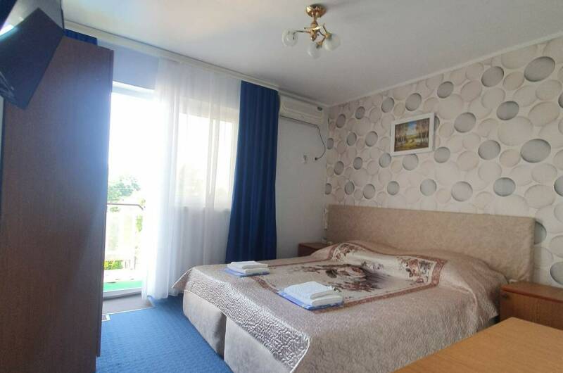 Стандарт с видом на море, 1-й этаж (на 2−3 чел)