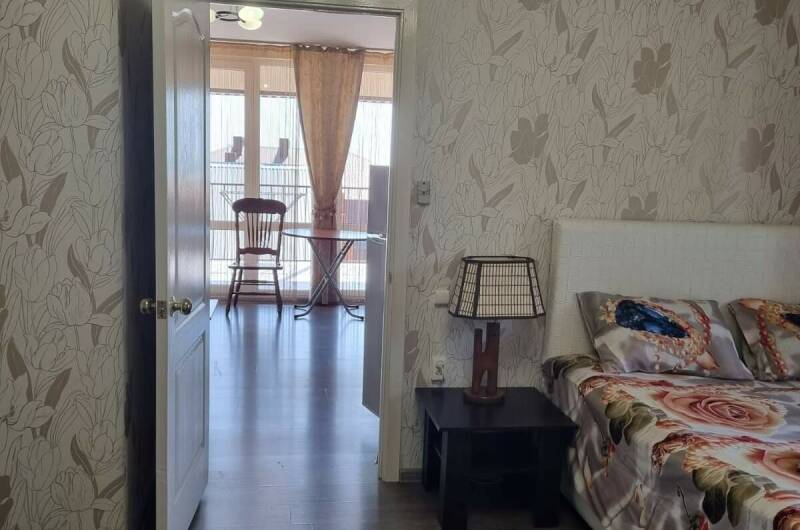 Двухкомнатный 4-х чел -кухня, стир маш, с\у лоджия