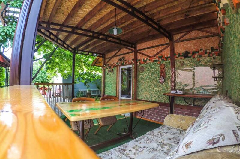 Домик с кухней