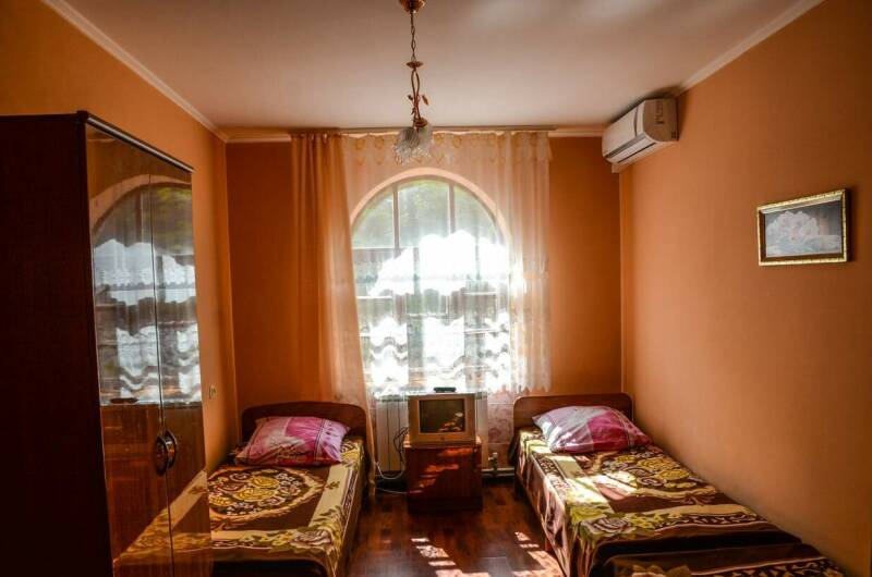 3х местный «эконом» с удобствами на этаже