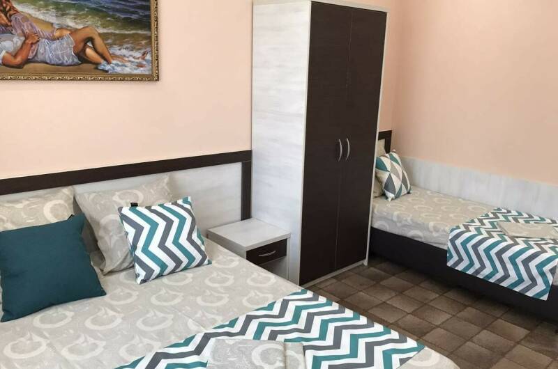 2-х комнатная квартира с кухней в коттедже