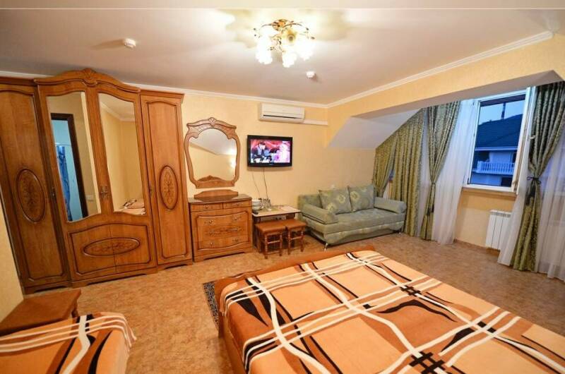 Студия на 5 человек